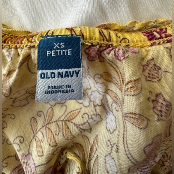 Old Navy Women's Dress - Picture 11 of 11